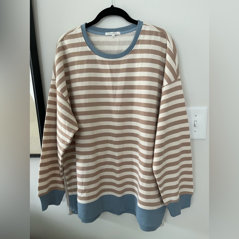 NWOT Z Supply Layer Up Stripe Sweatshirt. Size large